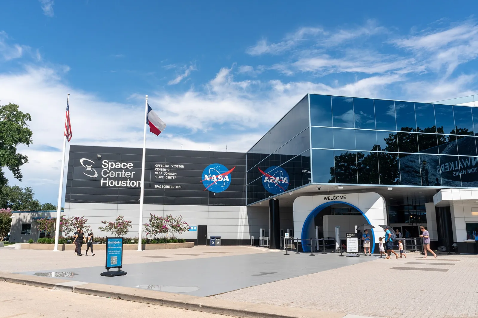 The entrance to Space Center Houston.