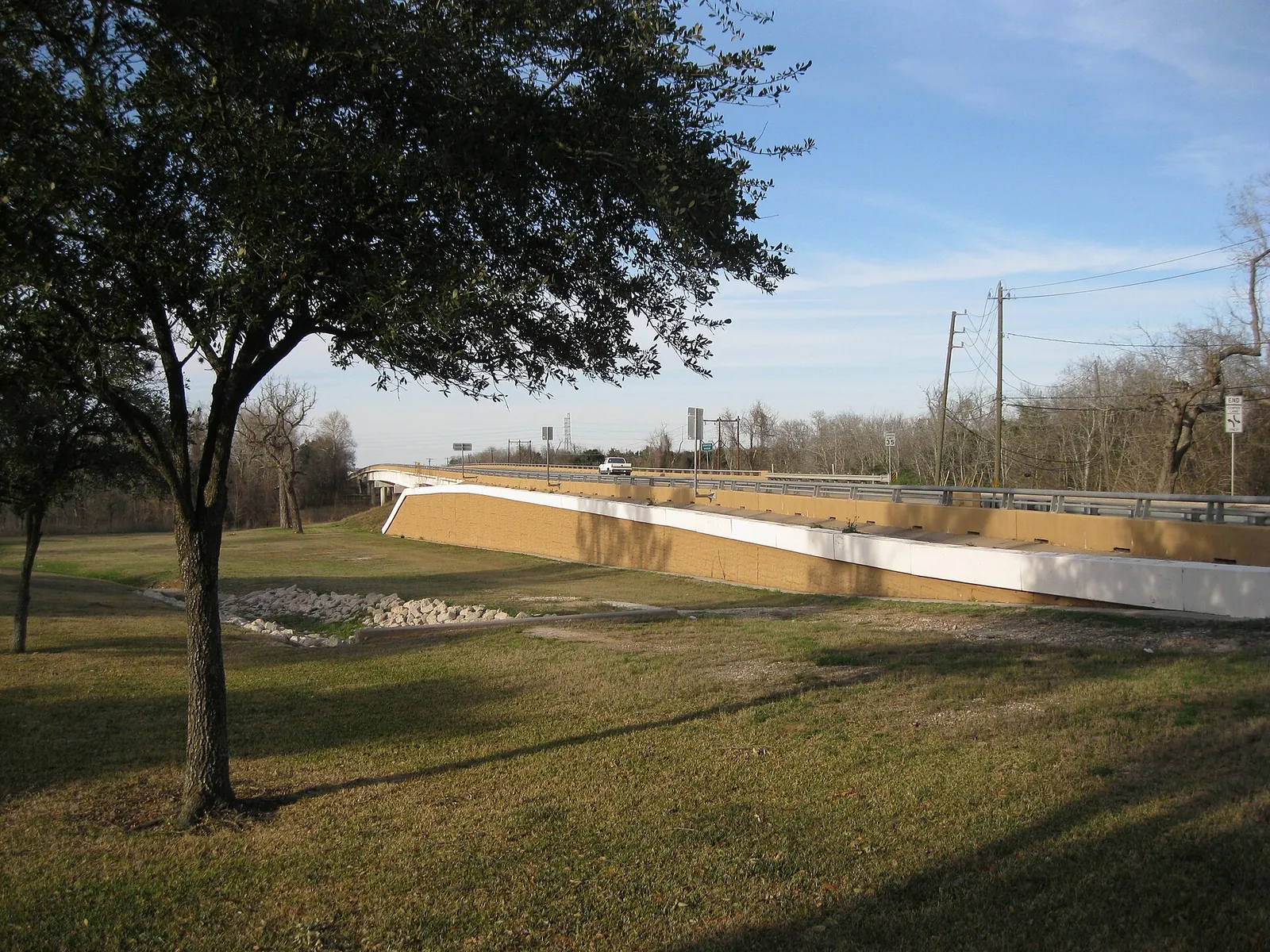 The FM 723 bridge over the Brazos River.