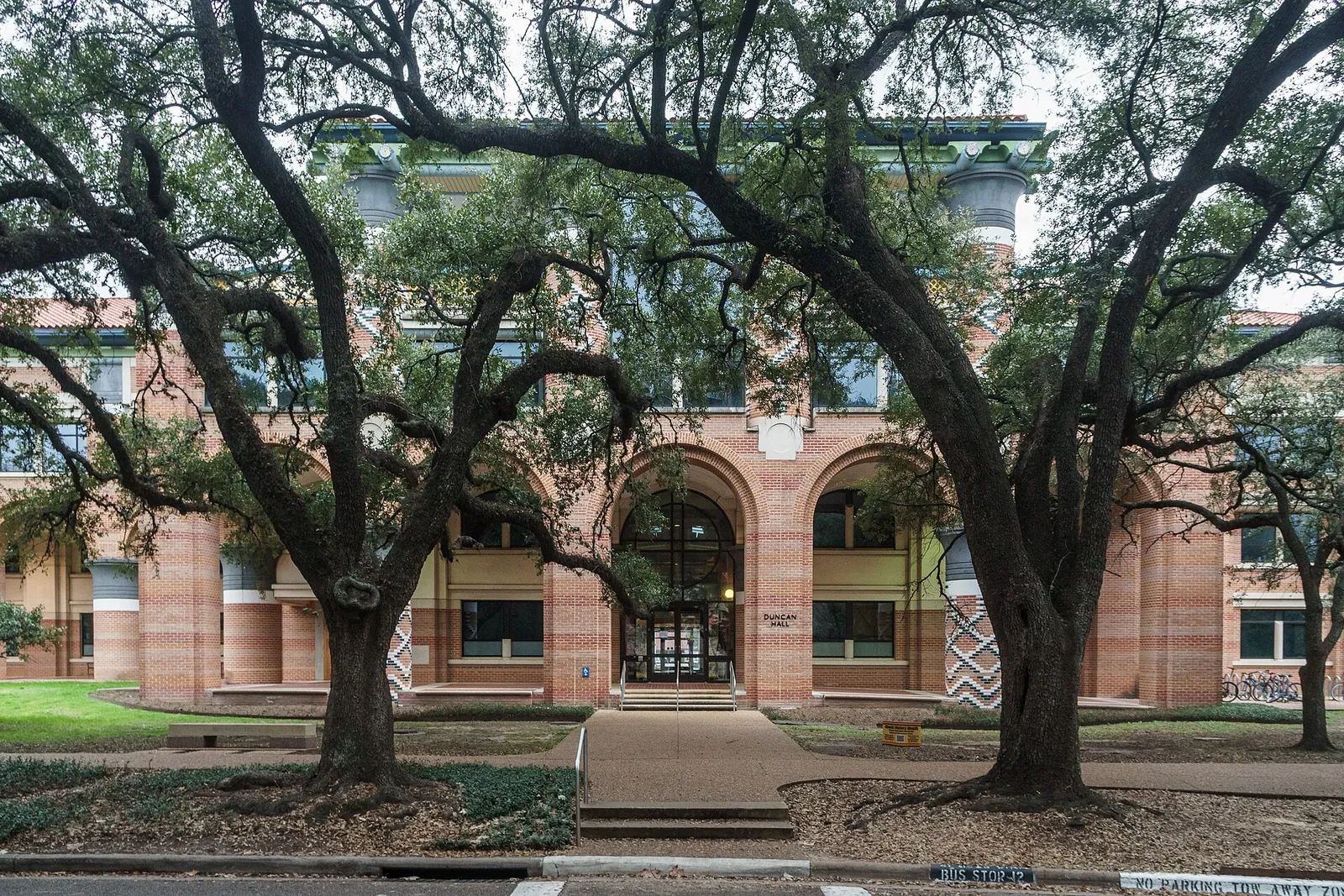 Duncan Hall on the Rice University campus.